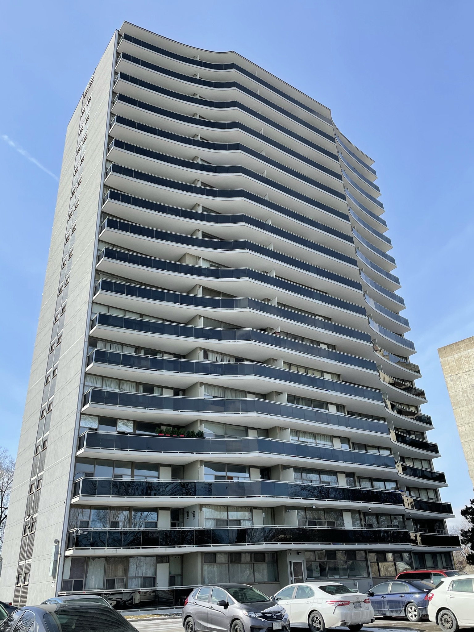 30 Speers Rd Cando Apartments