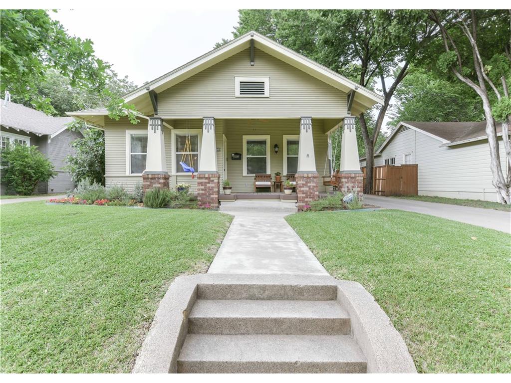 Remodeled Vickery Place Craftsman Offers Trendy Upgrades