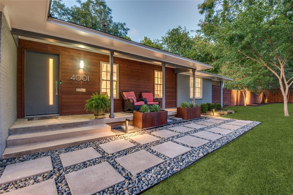 Impeccable Design Defines This Dallas Bluffview Home