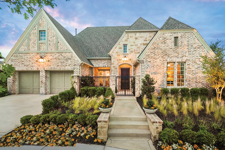 Patio Homes by Darling Flying Off the Shelves at Newman Village in