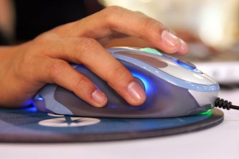 5 Best Mouse for Video Editors and Programmers (2022)