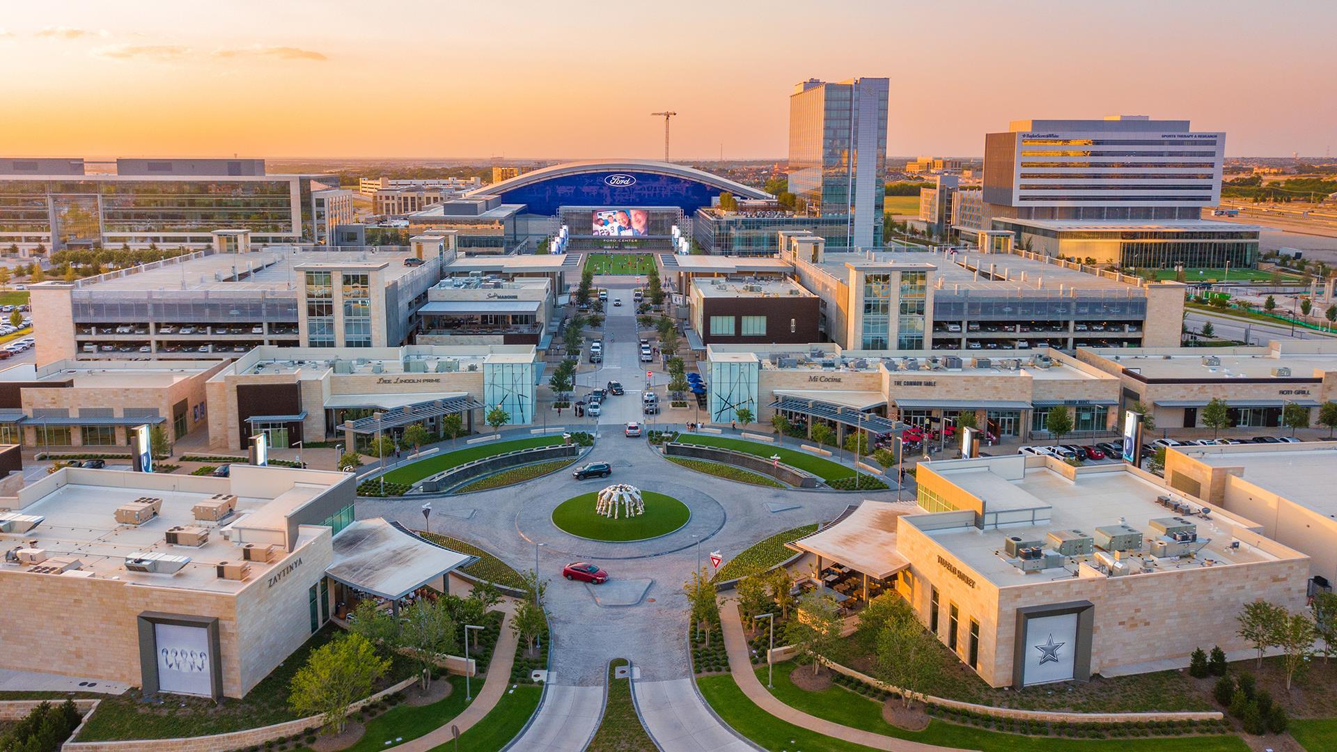 Dog Daycare & Dog Boarding Prosper, TX Canine Cowboy