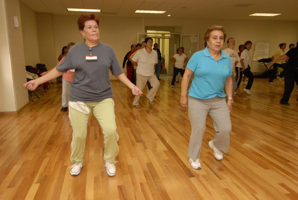 Juegos para Adultos Mayores Aire Libre * En Asilos * En Grupo