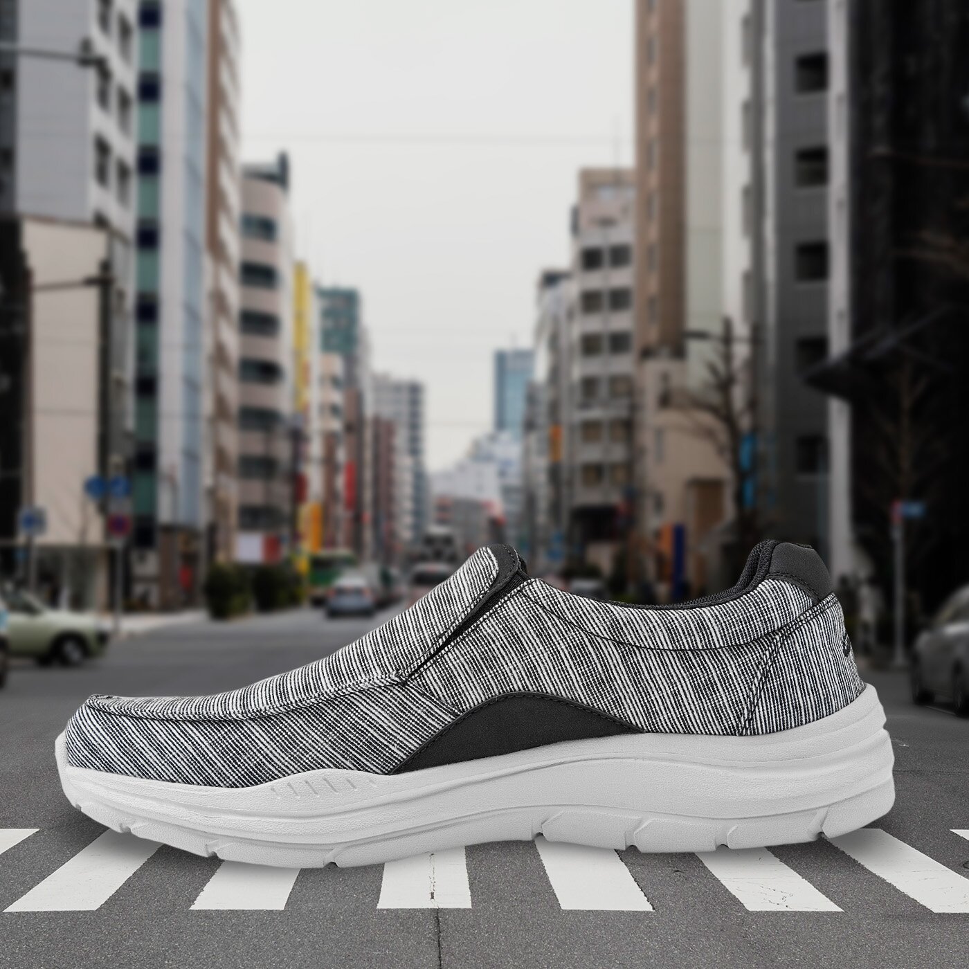 Canles Not An Ordinary Pair of Walking Shoes Deklan v4