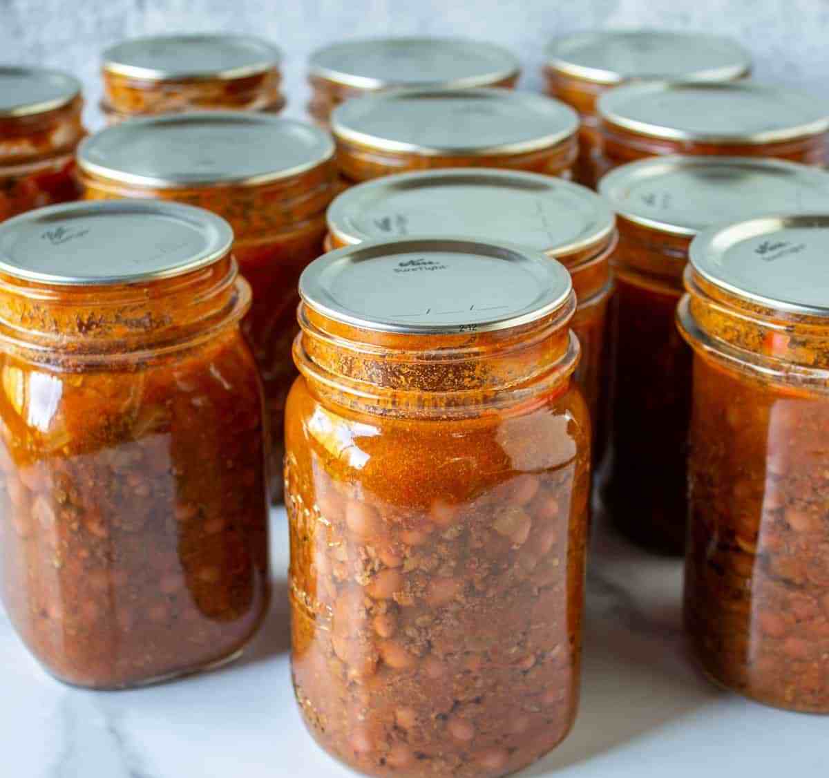 Delicious & Easy Canned Chili Recipe