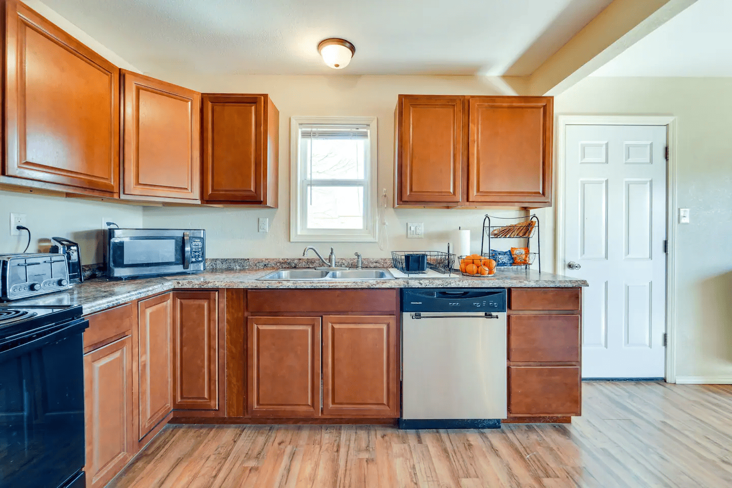 The Portales Opulent House Cannon CrashPads