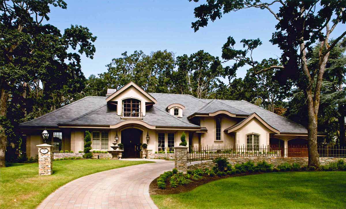 Victoria Uplands Residence Canpro General Contractors and