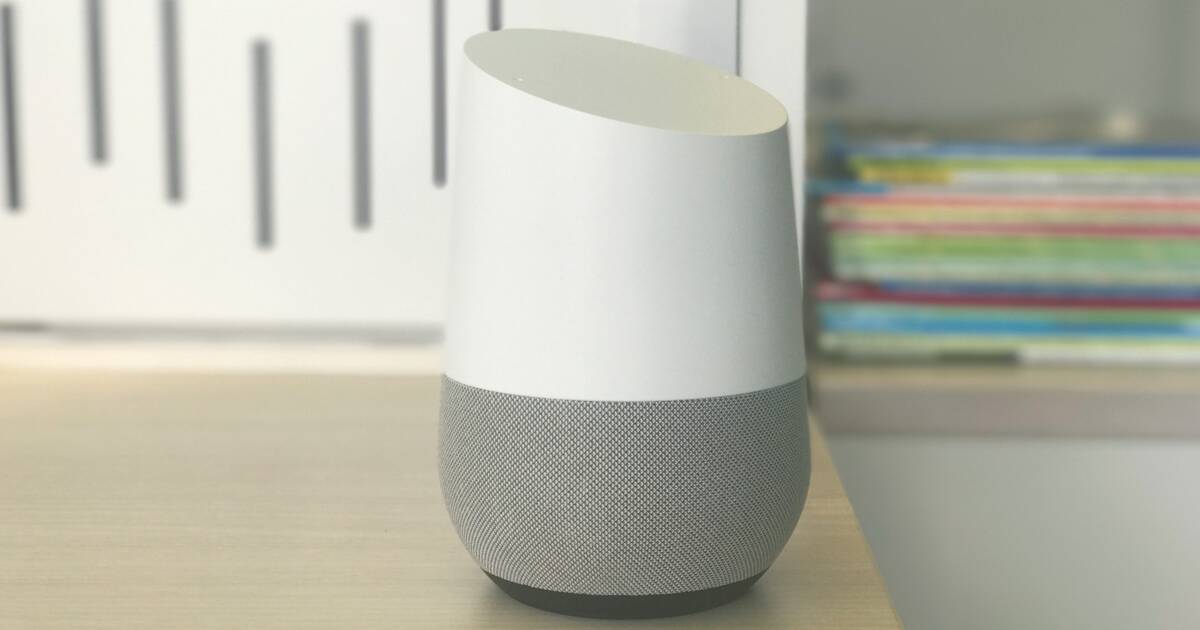 On a testé Google Home, la première enceinte connectée qui parle