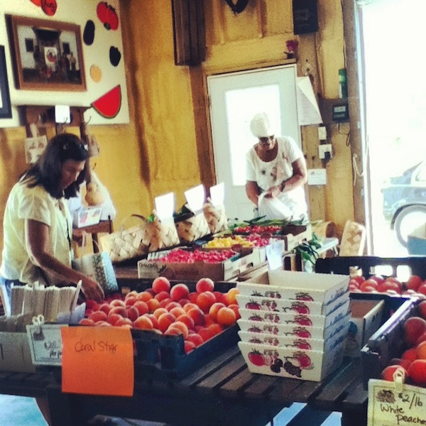 Pickin’ Peaches at Pickett’s Harbor Farms Get ‘Em Now! Cape Charles Wave