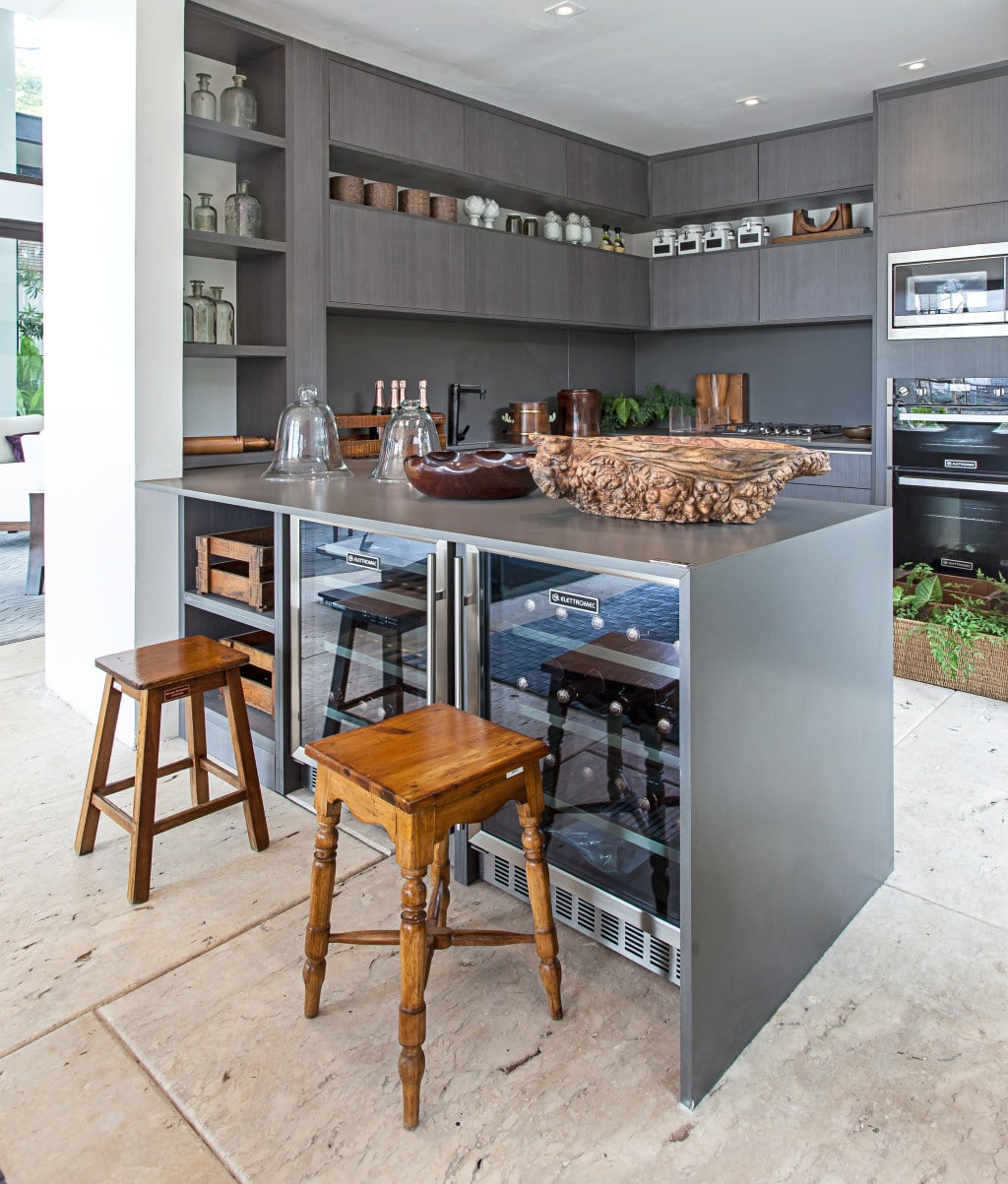 Islands Cape Cod Quartz Countertops