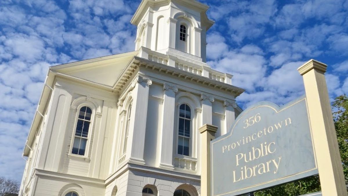 21 Best Things To Do In Provincetown (Local Secrets)