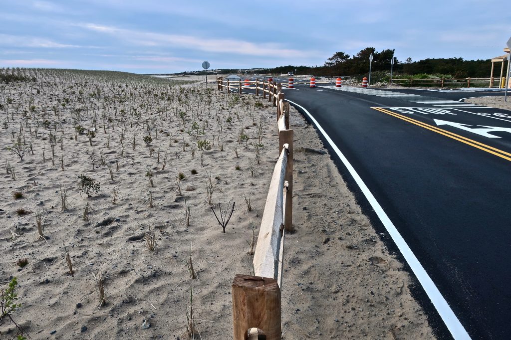 New Herring Cove Beach Parking Lot Slideshow Cape Cod Wave