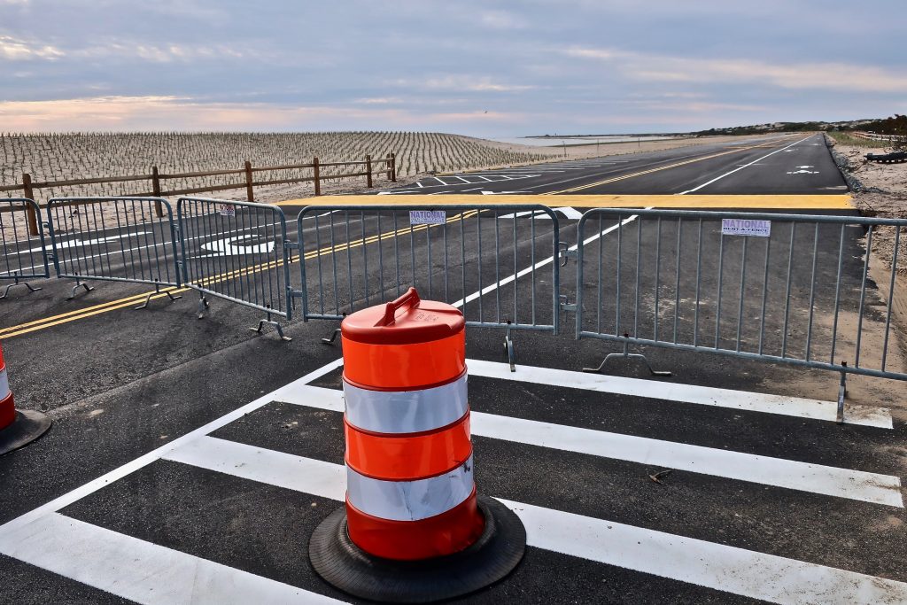 New Herring Cove Beach Parking Lot Slideshow Cape Cod Wave
