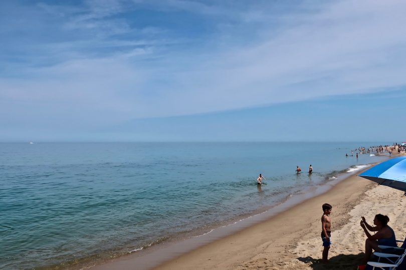 Hot Day At Head Of The Meadow Beach Slideshow Cape Cod Wave