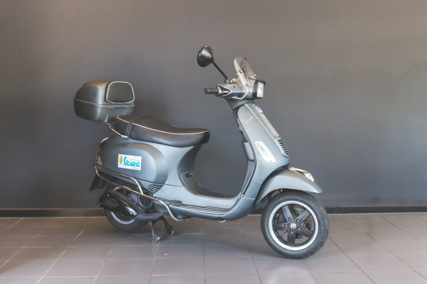 Vespa S150 Burnt Orange Cape Town Vespa Rentals