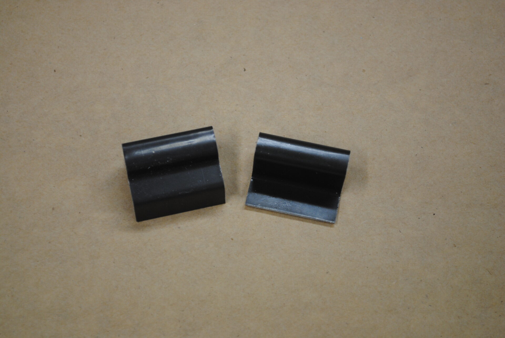 Screen Clips Metal Capilano Glass and Screens Ltd