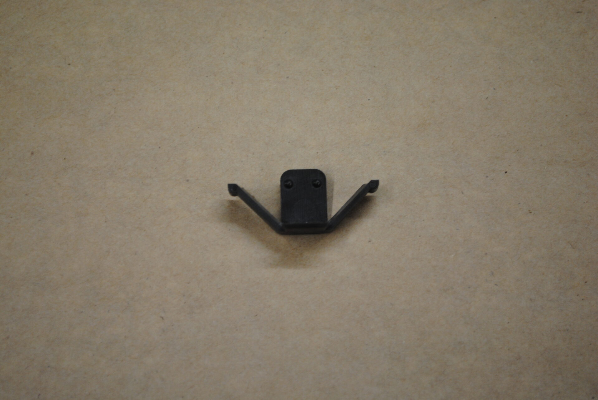 Screen Clips Plastic Capilano Glass and Screens Ltd