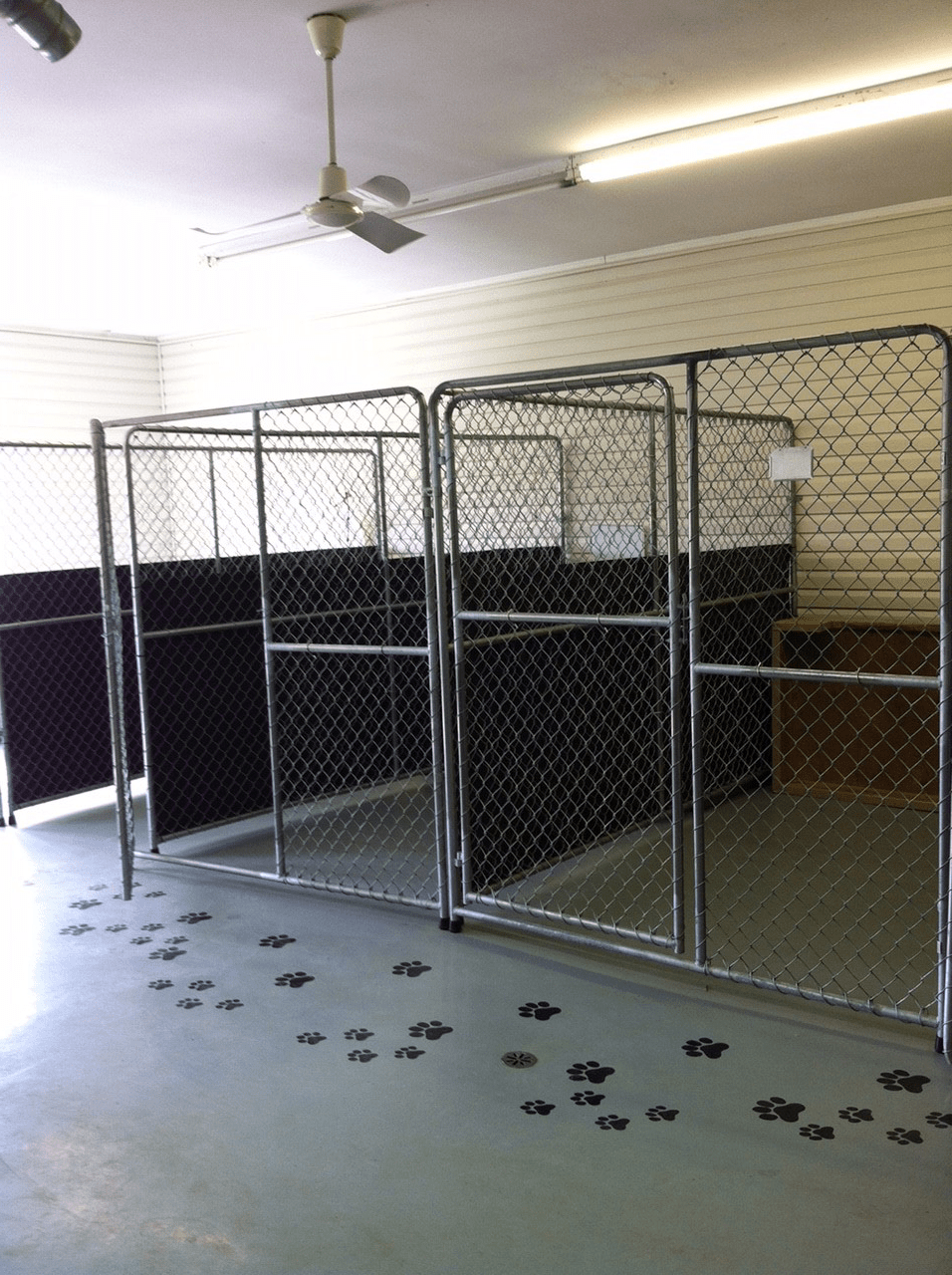 Dog Runs / Gates Capital Fence and Wire Ltd.