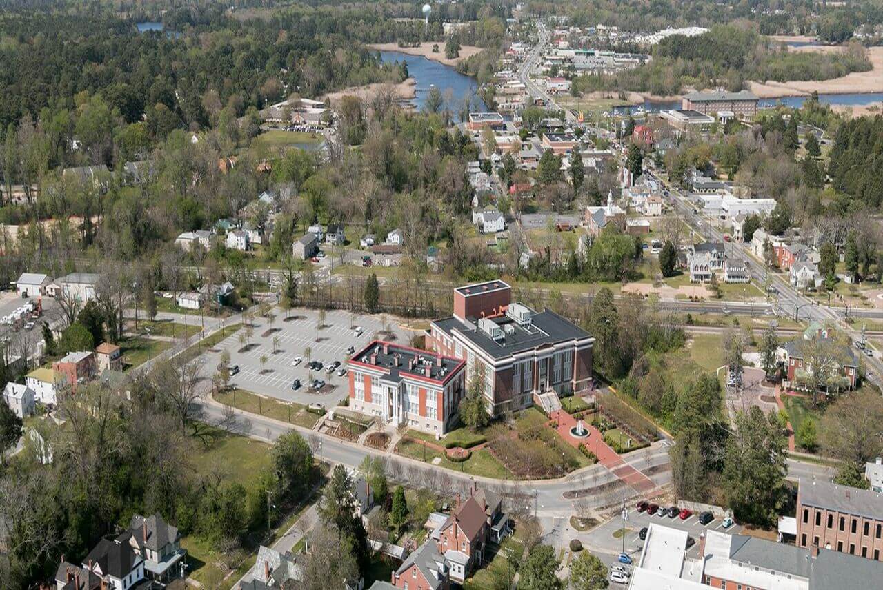 Real Estate Appraisal in Virginia Beach? Call an Appraiser Now!