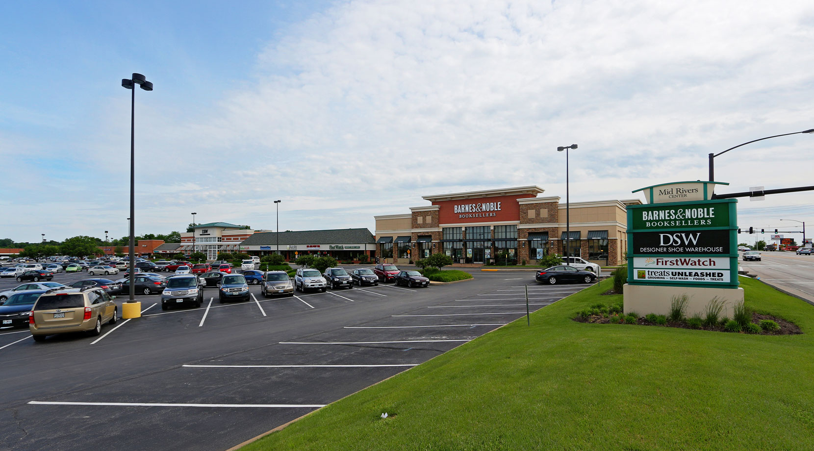 Mid Rivers Center Caplaco