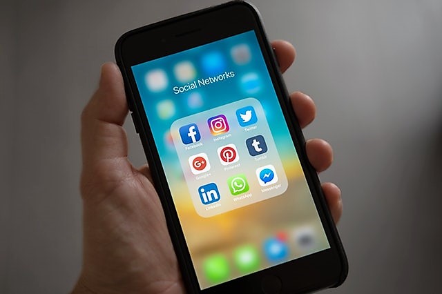 Wie Verdient Whatsapp Geld Was Hat Facebook Mit Whatsapp Vor