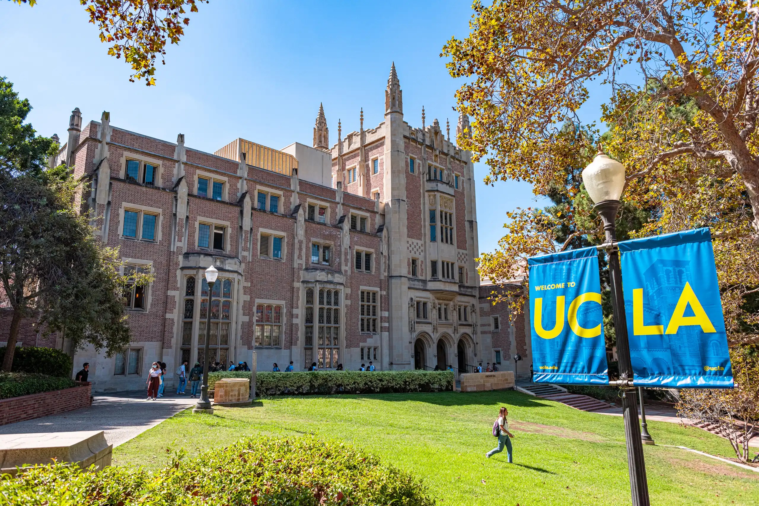 UCLA on Collegepedia(02)
