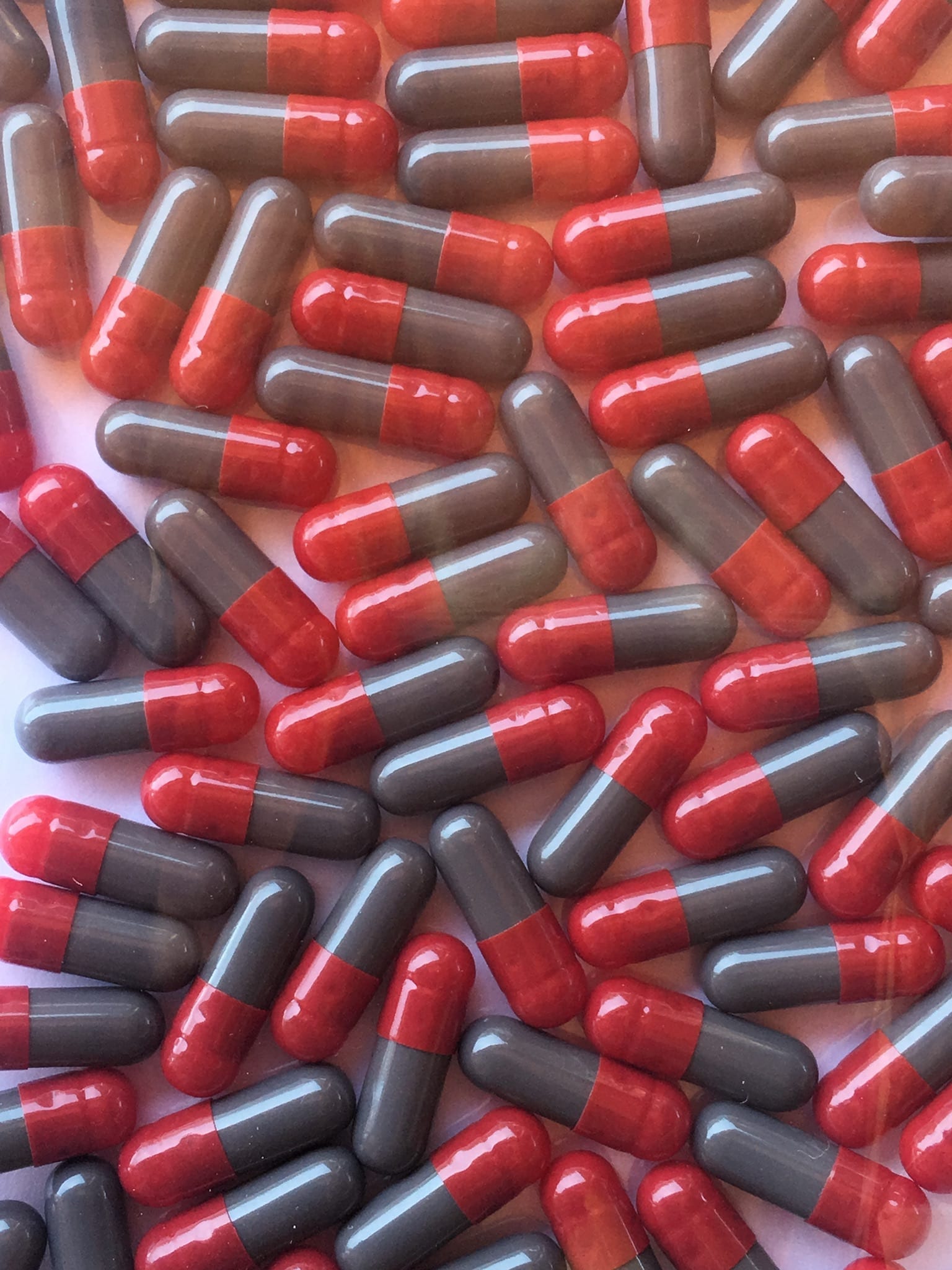Red/Gray Size 4 Empty Gelatin Capsules Capsule USA