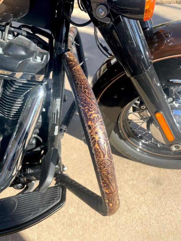 Crash bar wraps with decorative strip Captain Itch