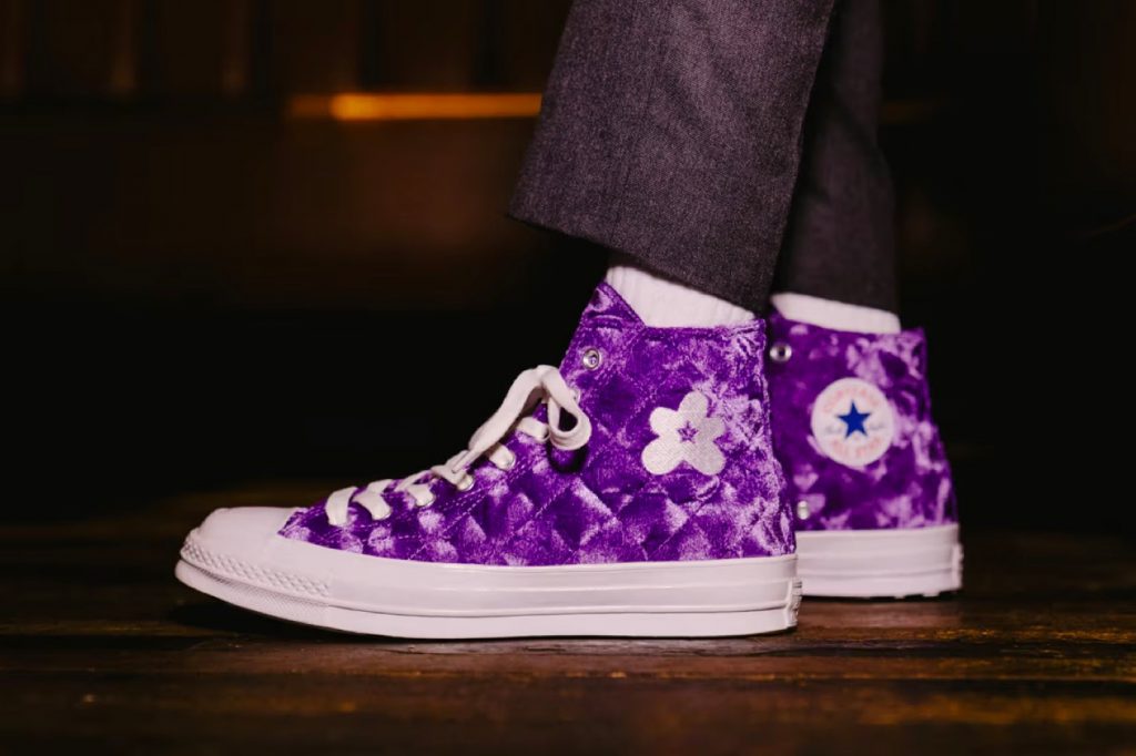 How Does the Converse Chuck Taylor Fit? Sizing Guide & Review - Captain