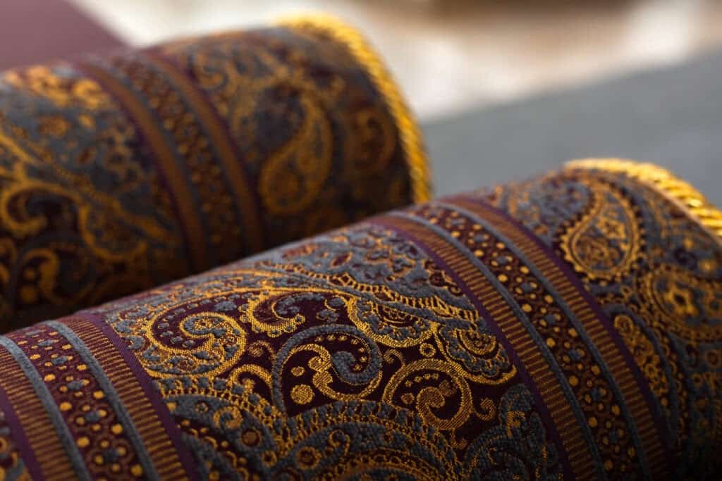 Will an Outdoor Rug Damage a Wood Deck? Captain Patio