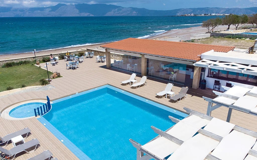 Home Captain's Beach Apartments