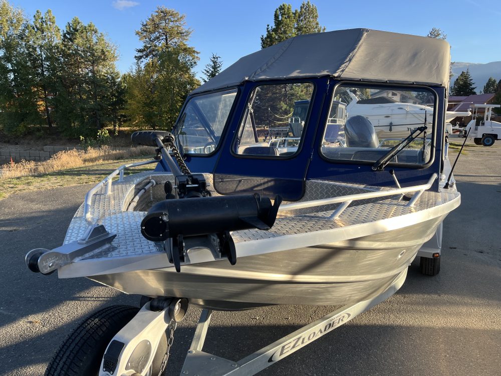 Captain's Village Marina » 2016 ThunderJet Hawk XL 18.5