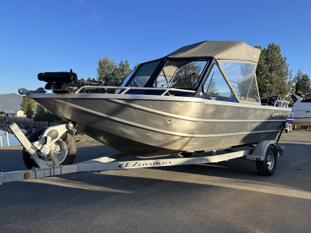 Captain's Village Marina » 2016 ThunderJet Hawk XL 18.5