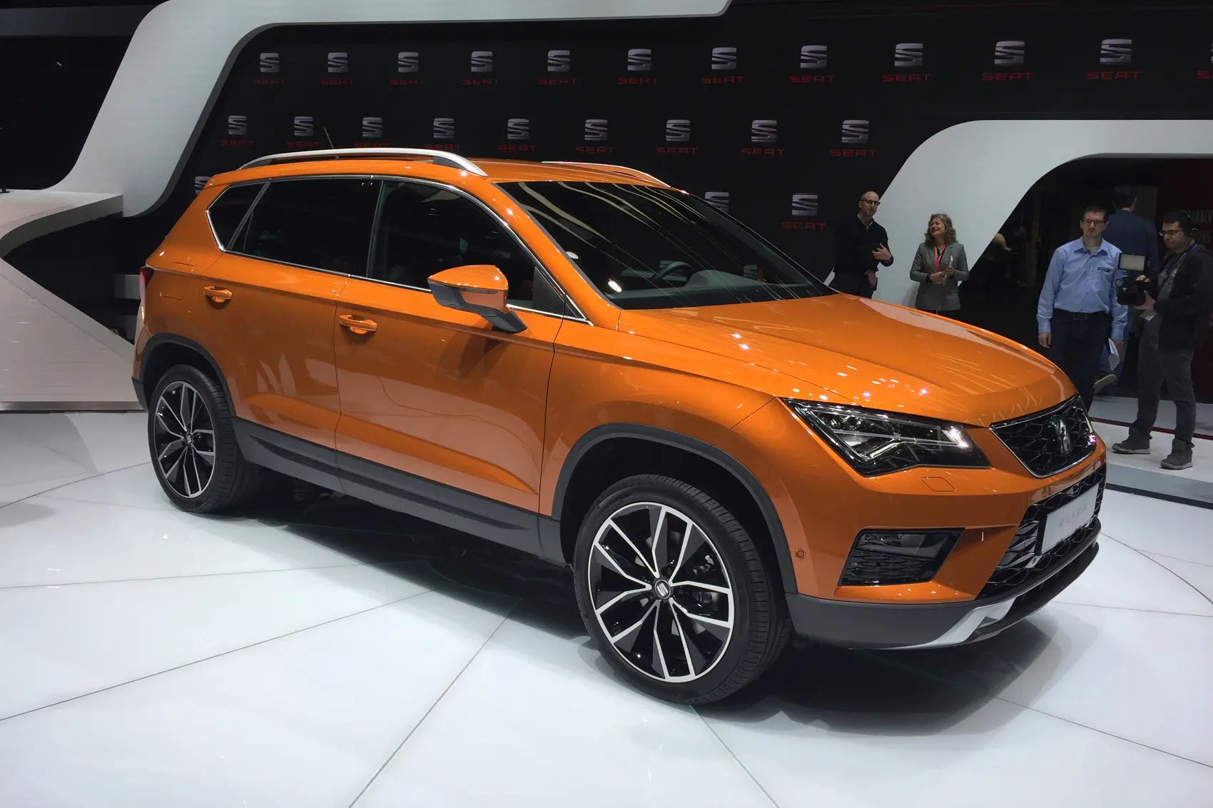 Seat Ateca crossover prices and specs announced for Spanish Qashqai