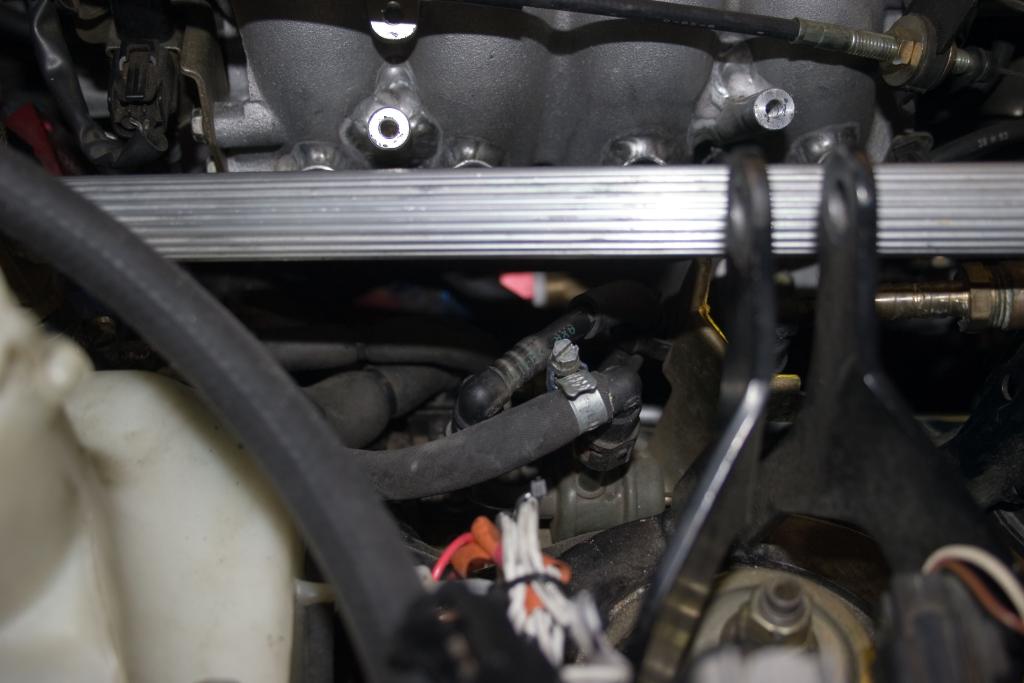 Miata fuel rail