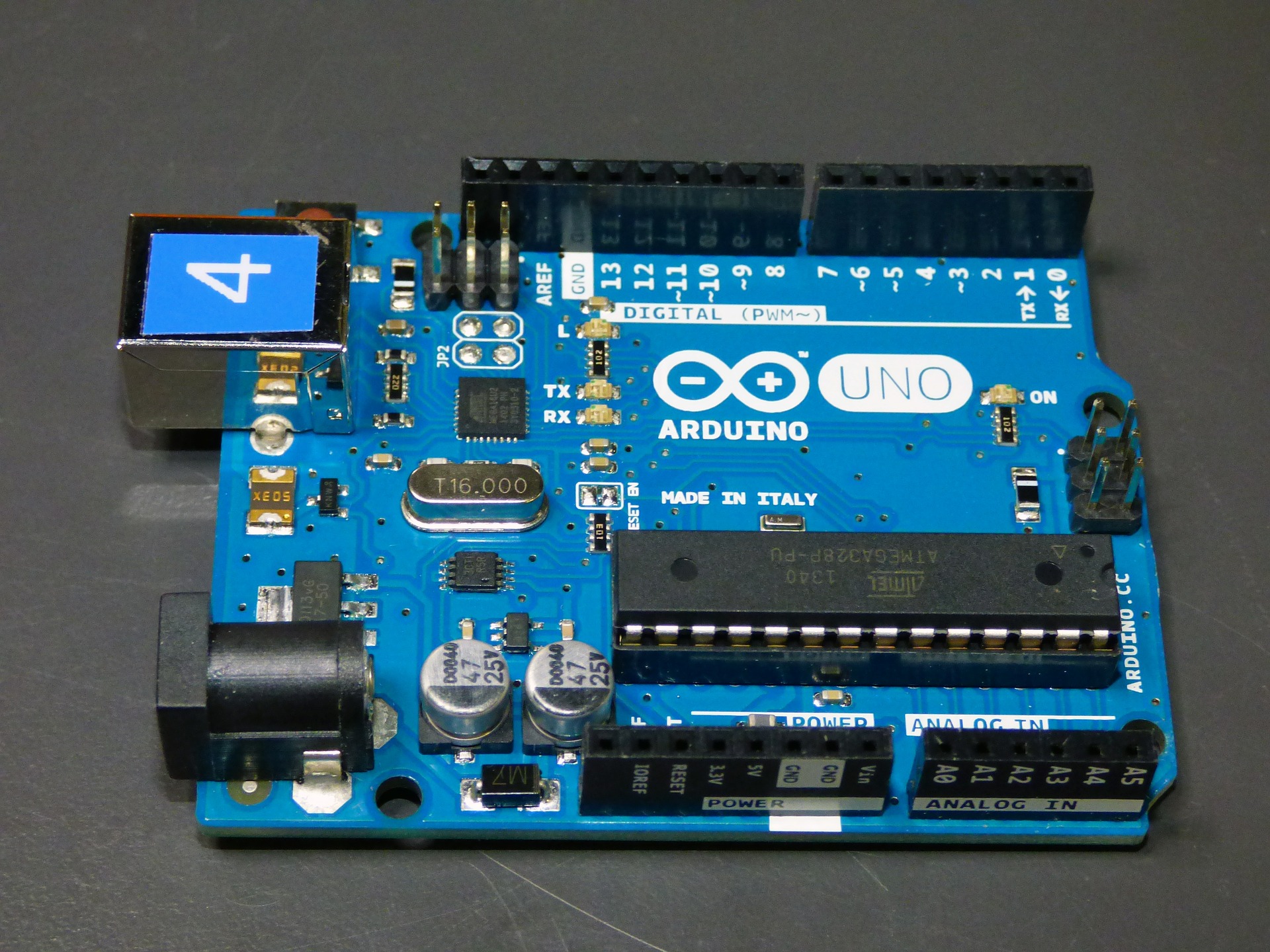Piérdele el miedo a la programación con estos kits Arduino.