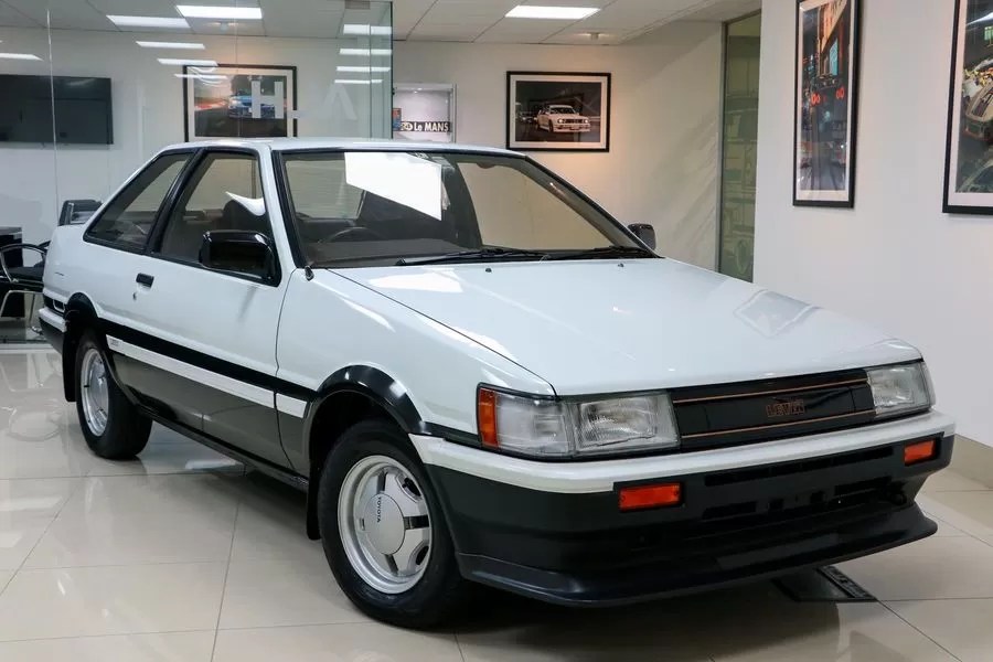 Культовую 37летнюю Toyota Corolla Levin продают дороже новой Supra