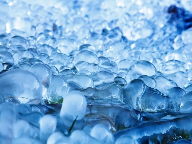 how long does it take for ice cubes to freeze