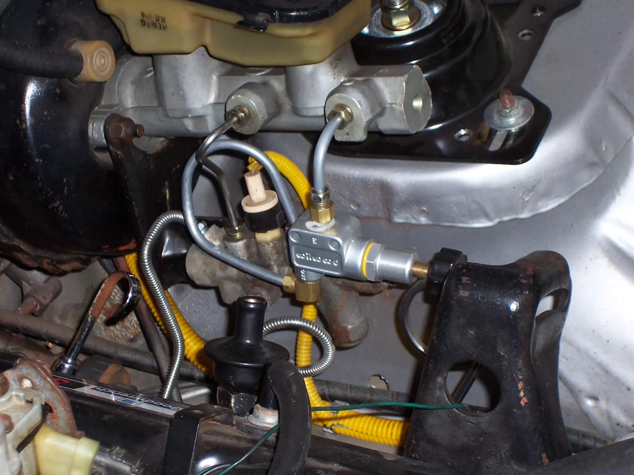 How Do Automotive Proportioning Valves Work? - Car And Bike News