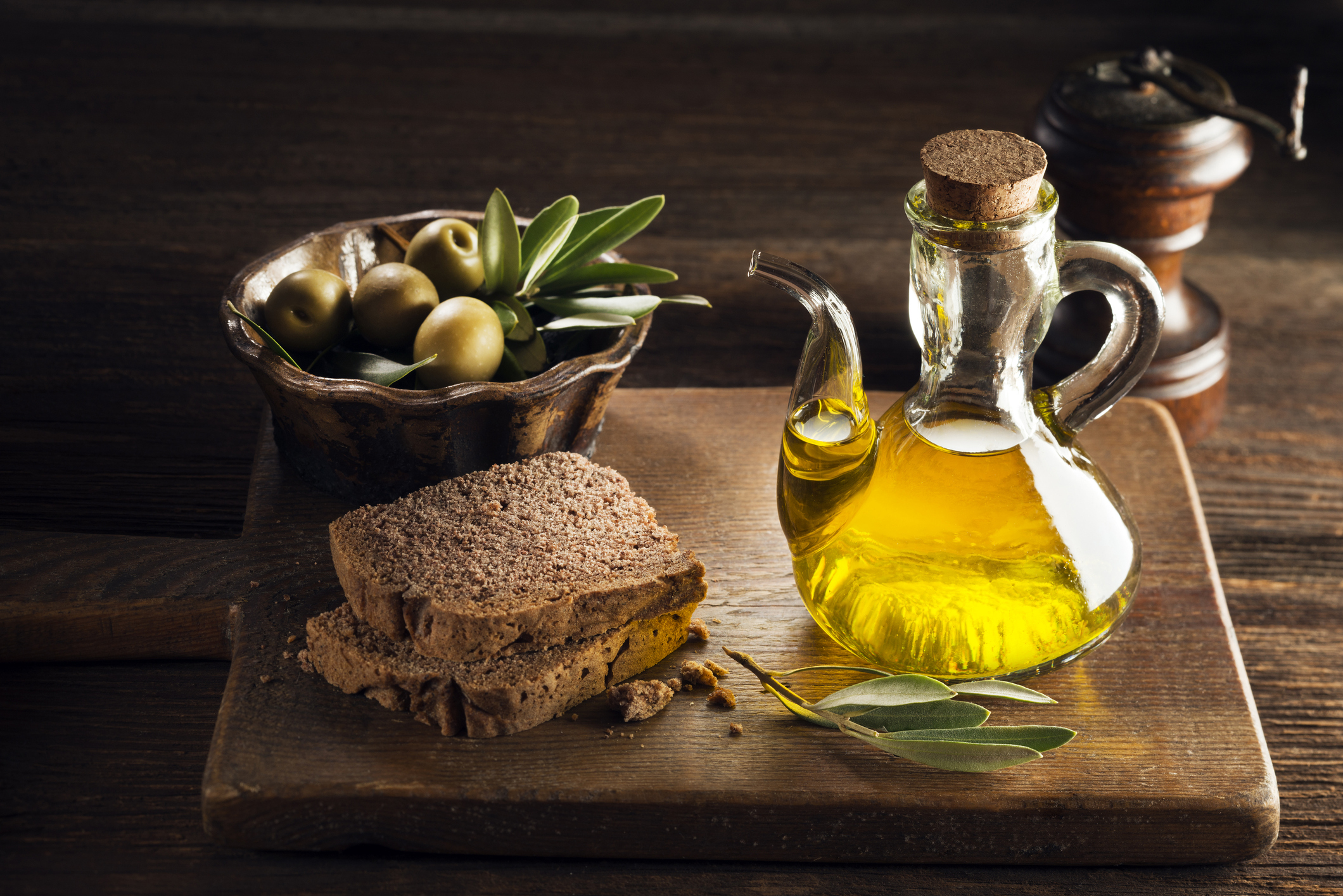 How much oleic acid is there in olive oil? Carapelli