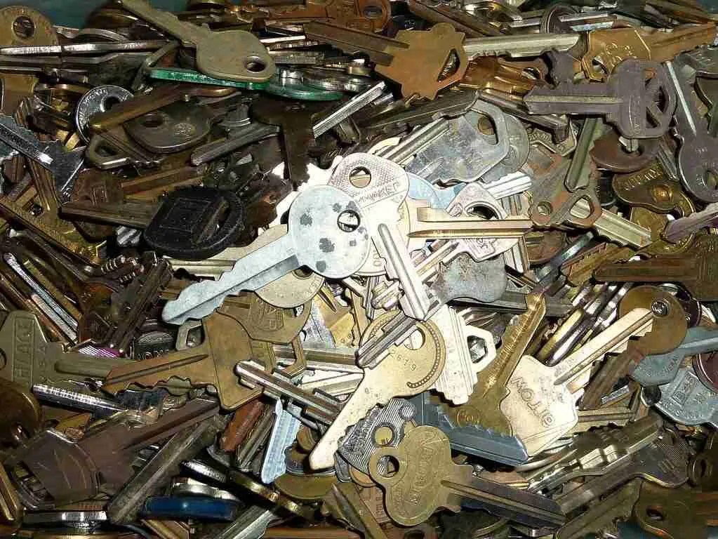 How To Replace A Lost Caravan Key 3 Simple Solutions Caravan FAQs