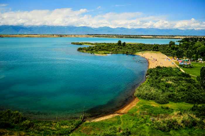Karakol travel guide Caravanistan