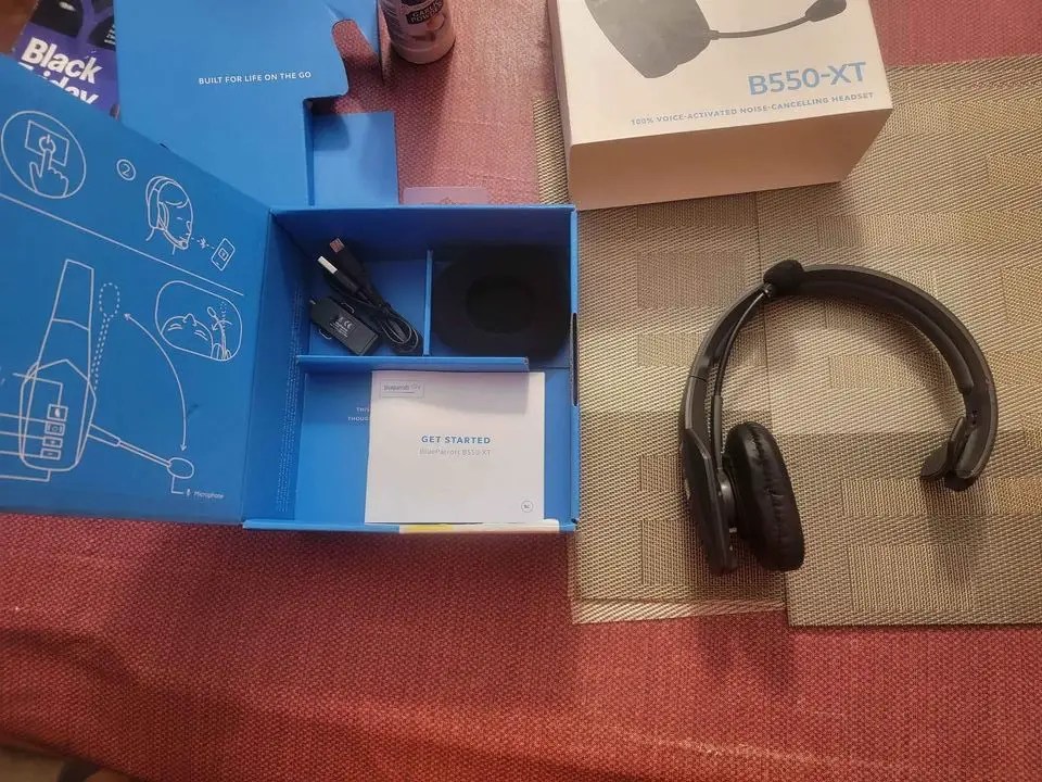 BlueParrott B550XT Bluetooth Headset Review