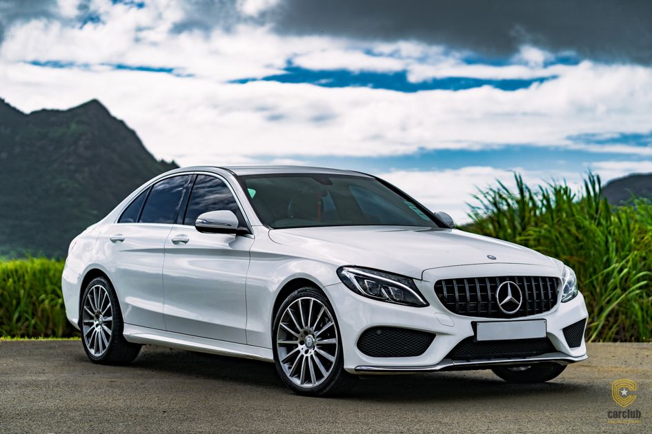 2016 Mercedes C180 • Car Club