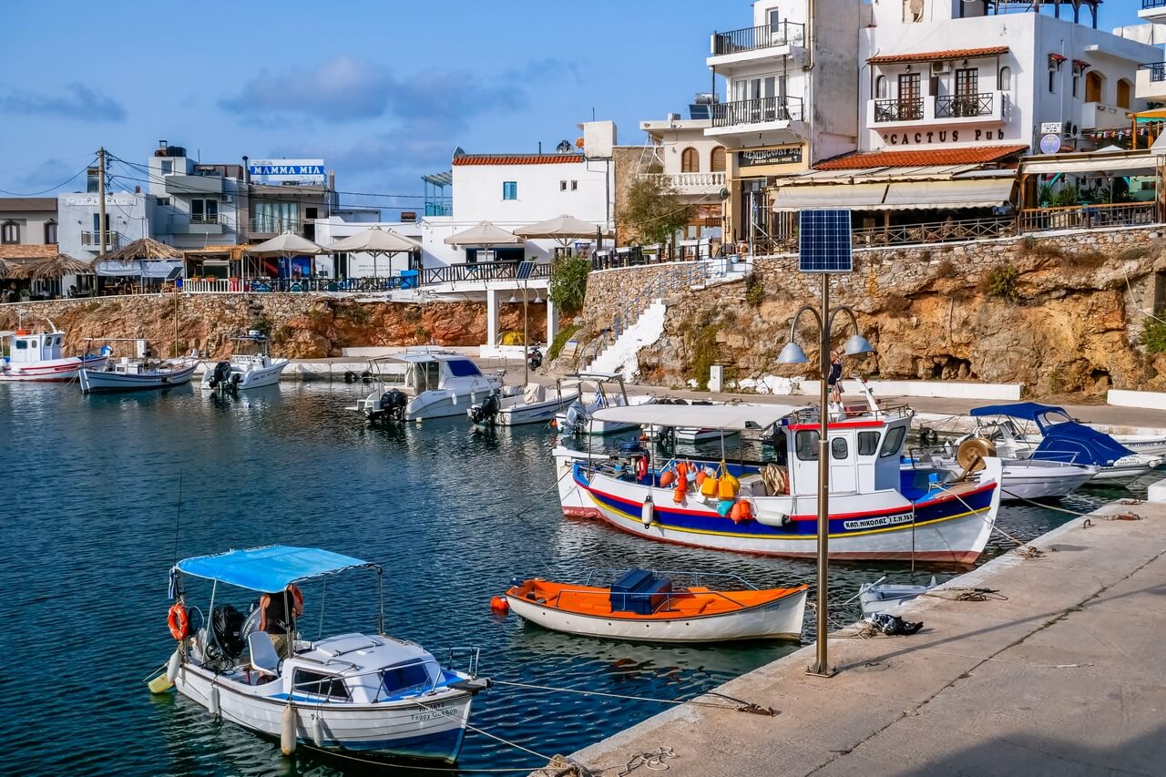 Sissicarrentals, port & village best 1! Car Hire Crete Heraklion Airport since 1973