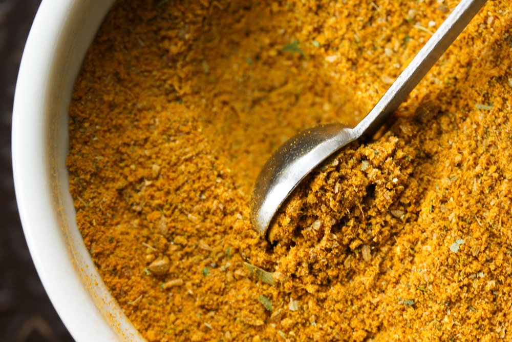 yellow curry powder + recipes Cardamom and Tea
