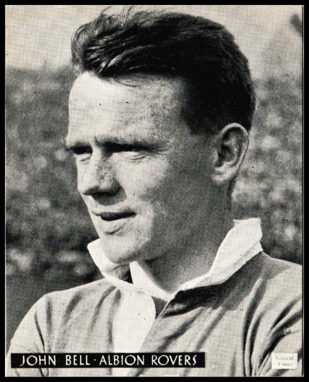 Topical Times ‘Footballers (Scottish)’ (1939) Card 9 John Bell