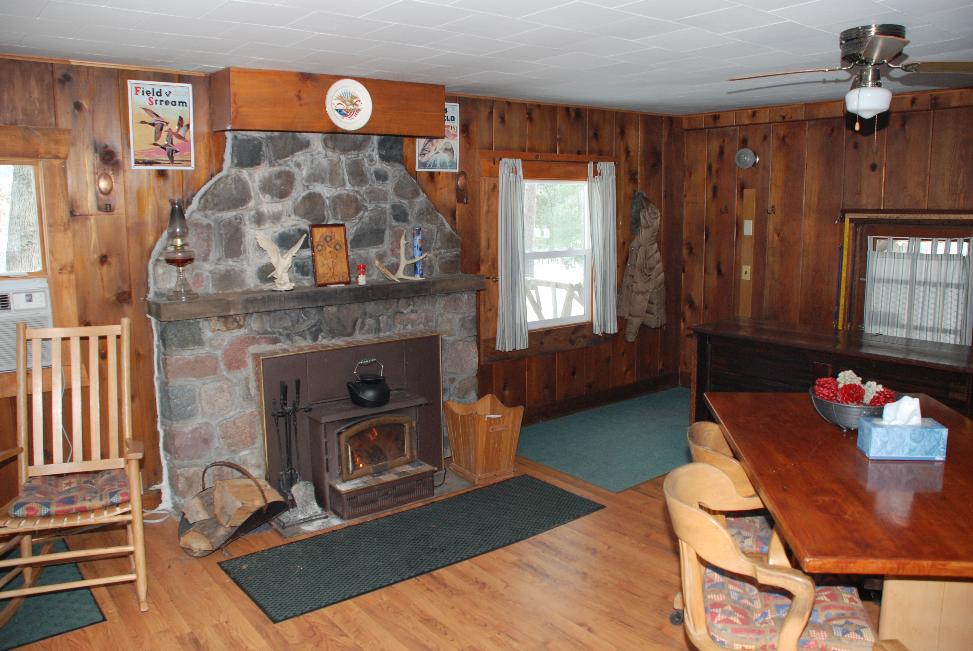 The Card's Nest Rental Cabin