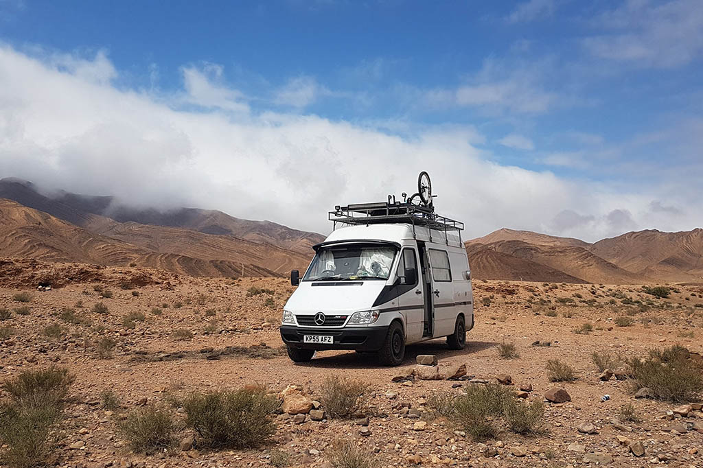 25 van life essentials basics and accessories (2024 guide) Career