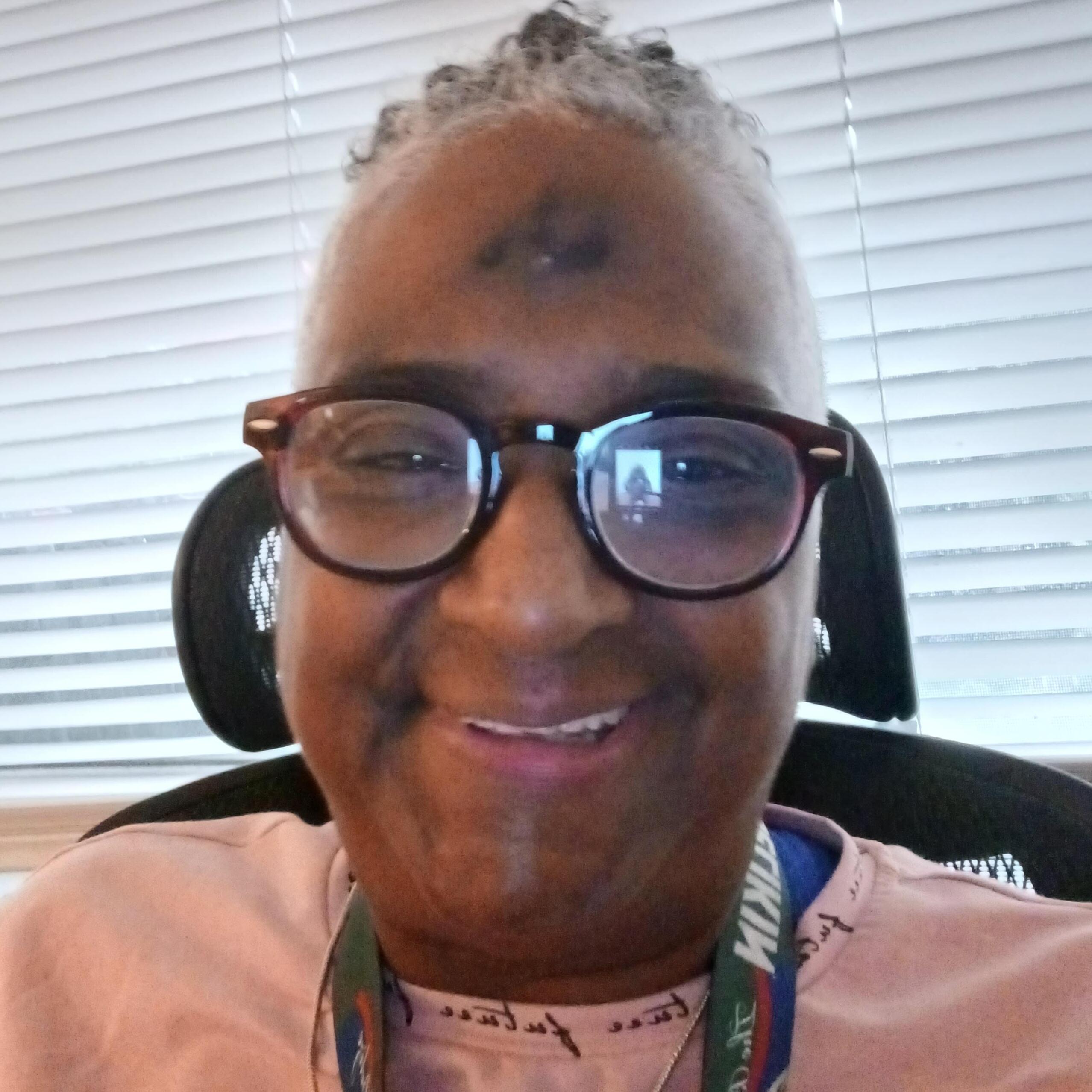 Lauderdale Lakes, FL House Sitter Available 12.0/hr Bonded